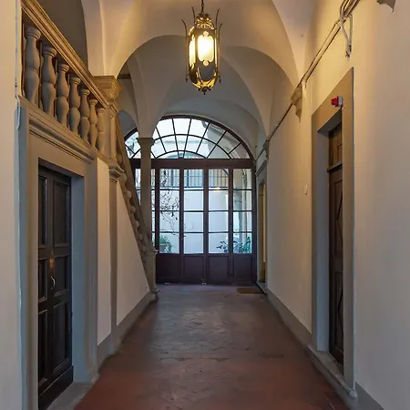 Lovely Flat In The Historical Palazzo Gherardi Florencia Exterior foto